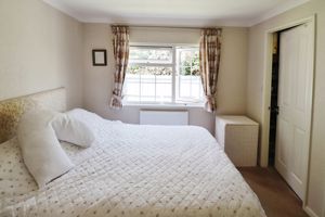 FLAGSHIP PARK- click for photo gallery